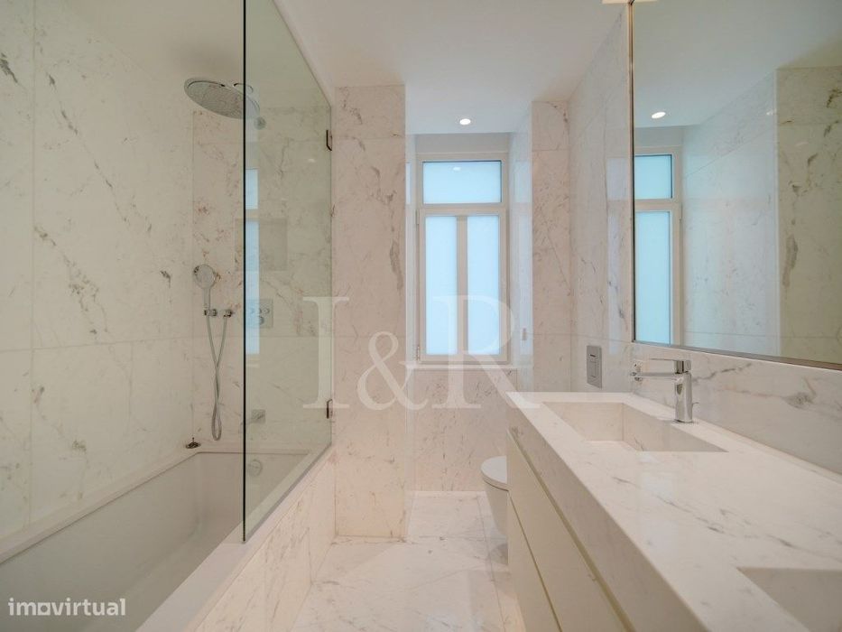 Apartamento T2 com vista rio, Estrela, Lisboa