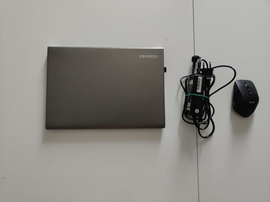 Laptop Toshiba Intel core i5 IDEALNY!