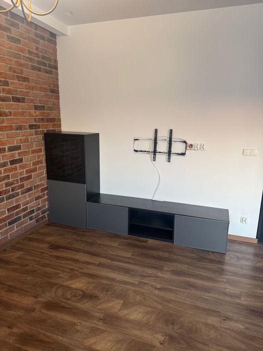 2 szafki RTV oddam za darmo