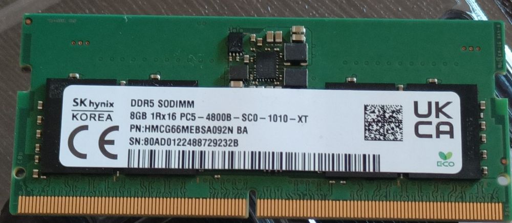 Оперативна пам'ять DDR5 SODIMM ,  16 Гігабайт