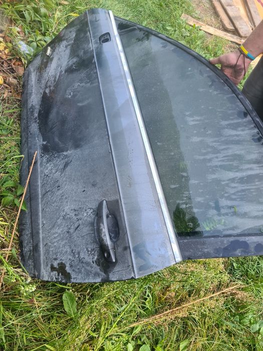 Дверь Andi a4 в кузавеВ6