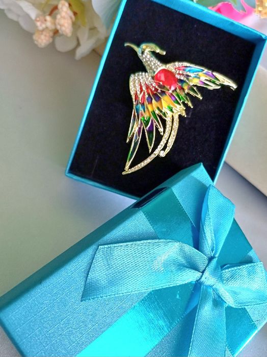 Broszka Egzotyczny ptak wysadzany kryształami