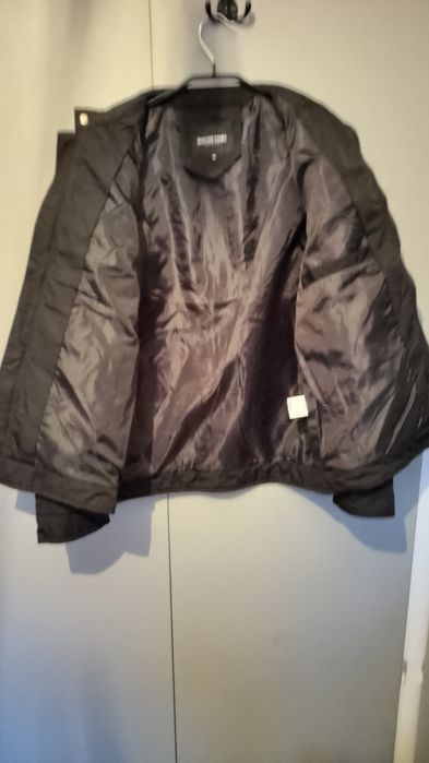 Куртка демісезонна