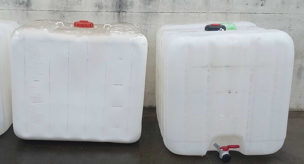 2 Ibcs/ Depósito/ Bidões / Cuba 1000 litros