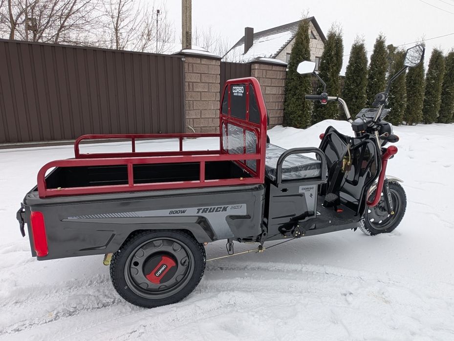 Вантажний електричний трицикл новий