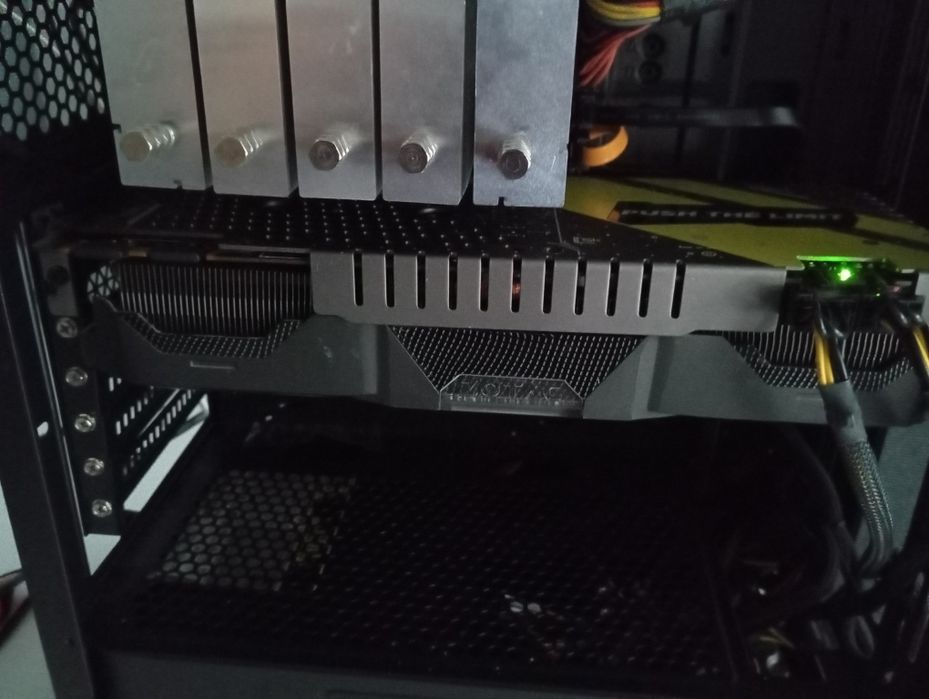 Karta graficzna Zotac GTX 1070 Amp extreme