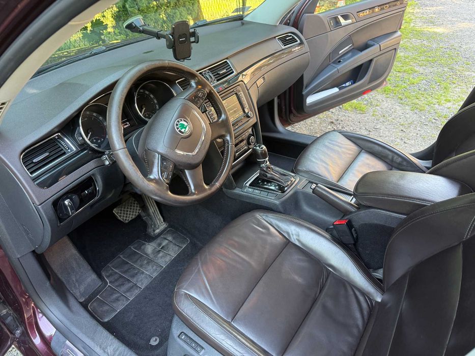 Skoda Superb Laurin & Klement Webasto