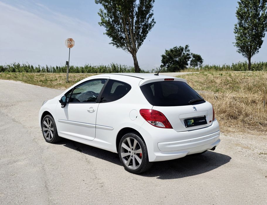 Peugeot 207 GTI/RC