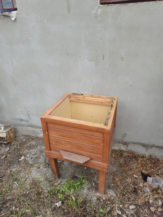 Ul dla pszczół nowy