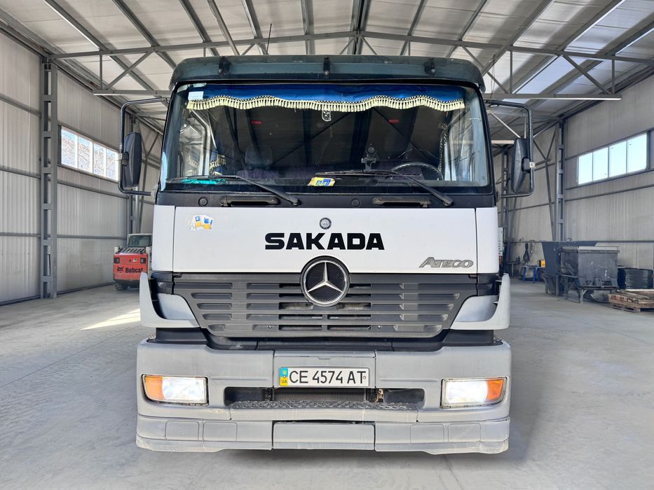 Маніпулятор Mercedes-Benz Atego