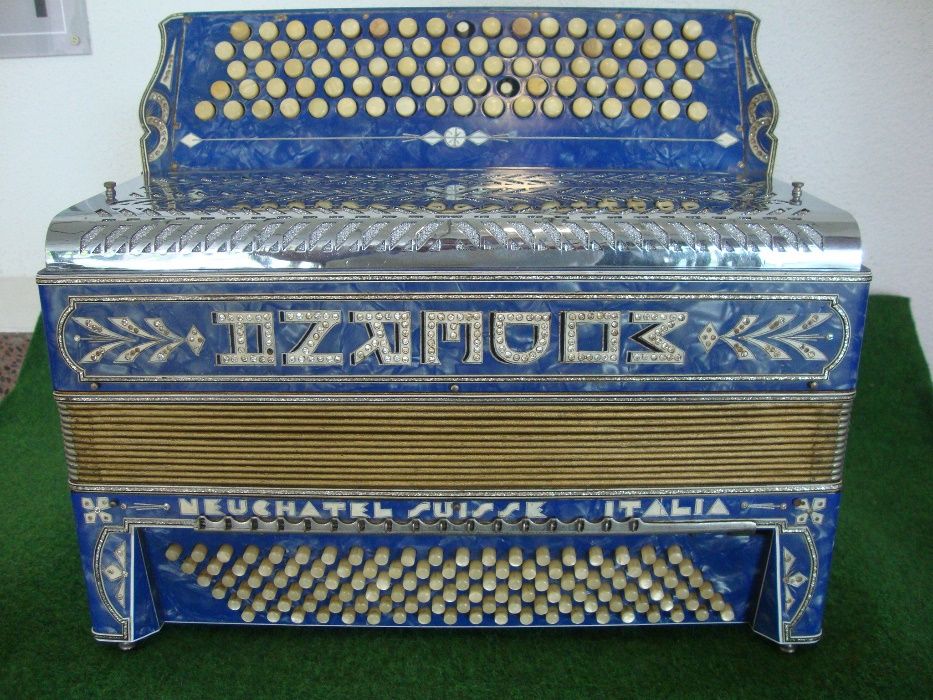 Acordeao Moderna Neuchatel Suissa Italia 3 Voz, N. 56