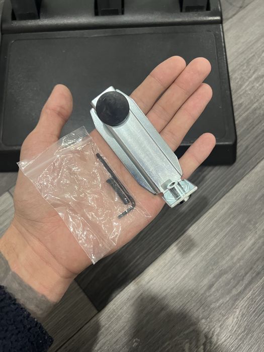 Thrustmaster t3pa педалі