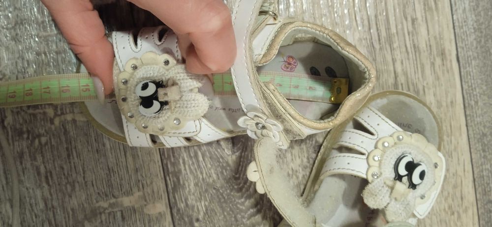 босоніжки для дівчинки  25розмір