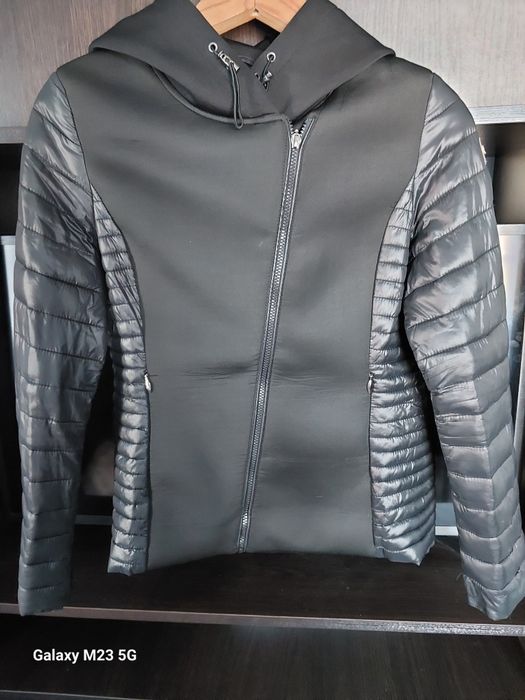 Жіноча куртка Colmar