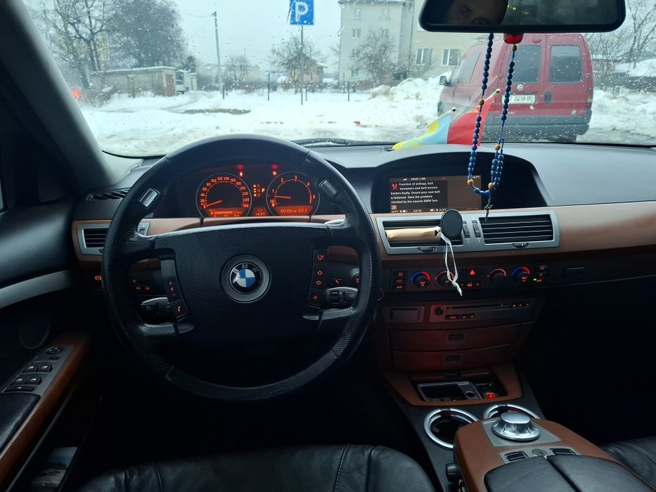 BMW  продам е65 дизель