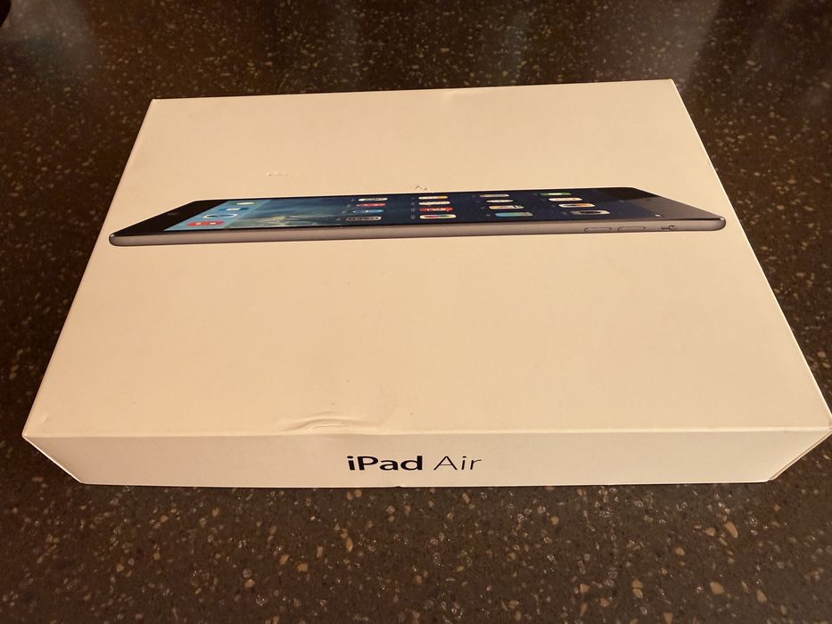 Apple iPad Air 1 32GB Wi-F   модель A1474.   iCloud відключений, можна одразу користуватися.  Повна комплектація