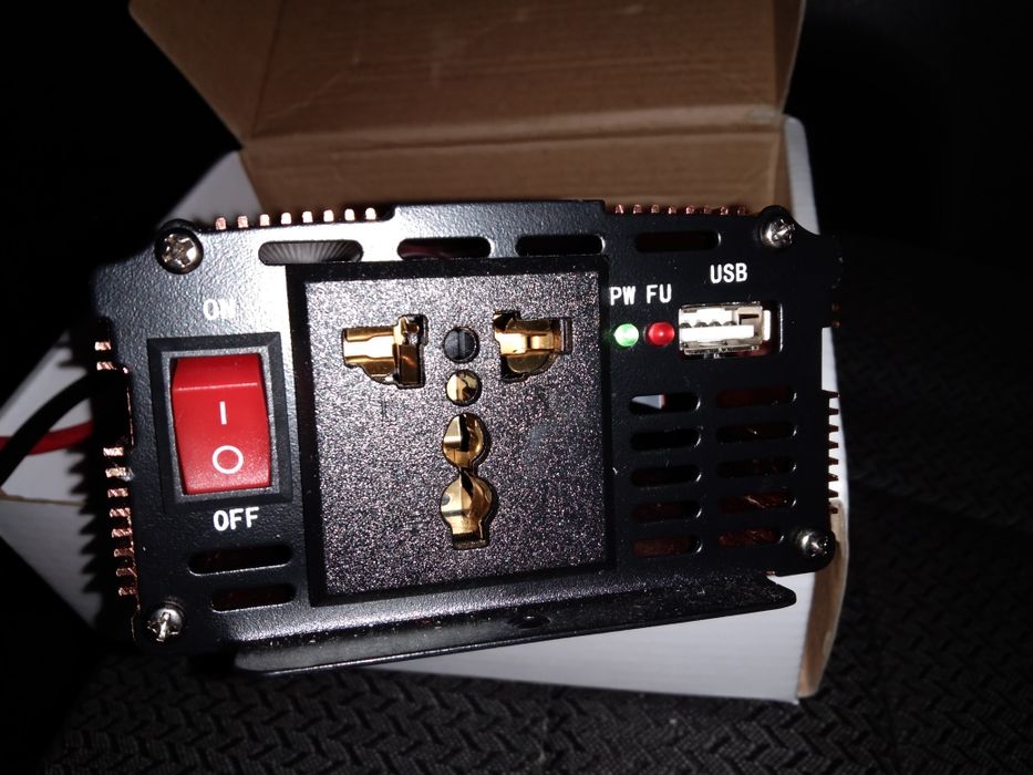 Інвертор 12  -220