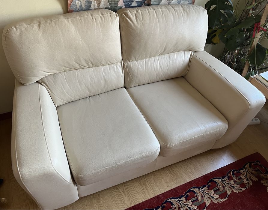 Sofá de 2 lugares em óptimo estado