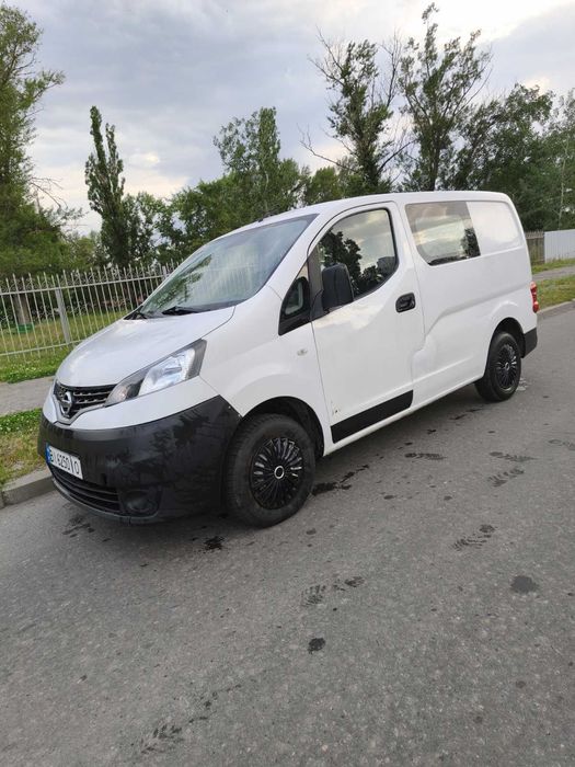Nissan NV 200 2014 срочно