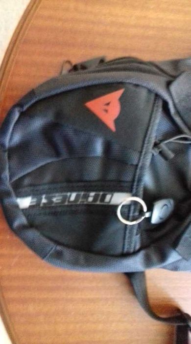 Bolsa de perna dainese , para entrega imediata.