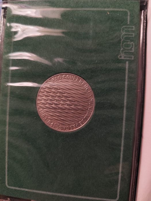 Moeda antiga 250 escudos