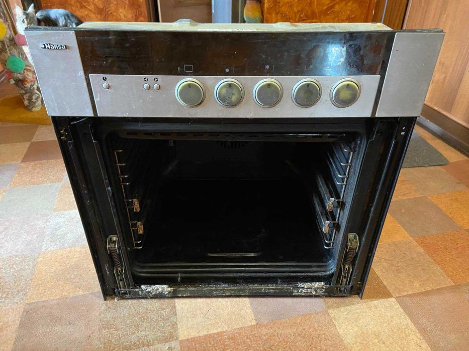 Зависимые электродуховка и варочная поверхность HANSA б/у на запчасти