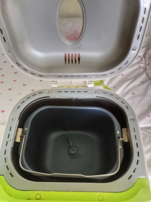 Продам хлебопечка Orion