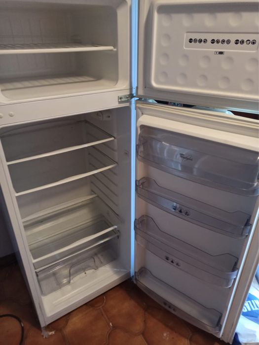 Sprzedam lodowke Whirlpool