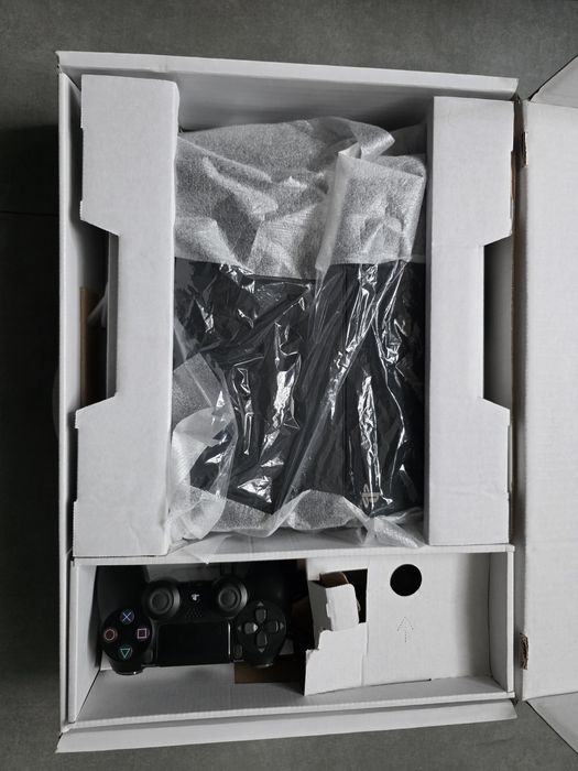 PS4  500gb  zestaw