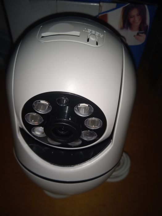Camara de vigilancia hi-fi com app
