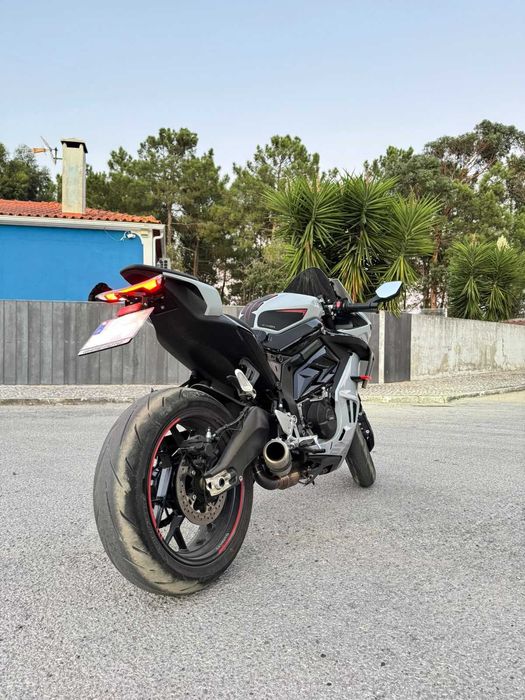 CF Moto 675 SR-R