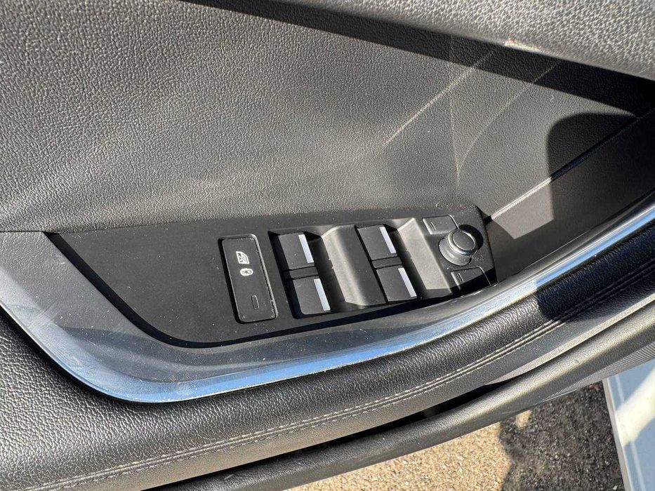 Jaguar XE 2020 р