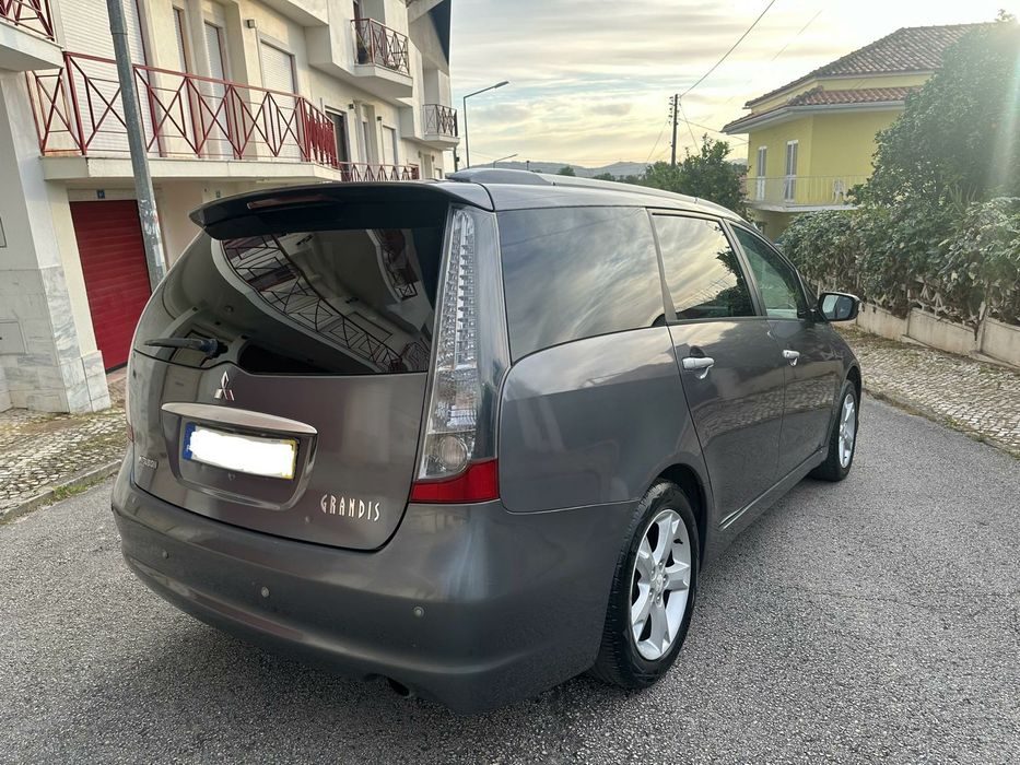 Mitsubishi Grandis 2.0 DI-D