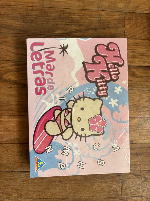 Jogo  mar de letras hello kitty