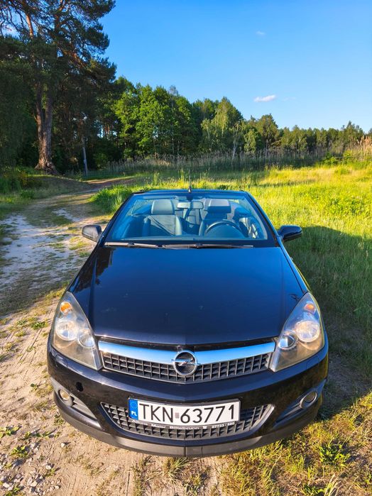 Opel Astra Twin Top (cena do 03.10)