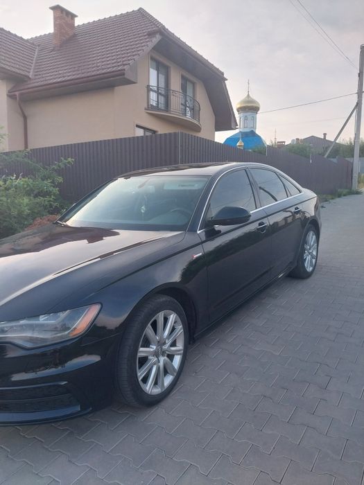Автомобіль Ауді  A 6