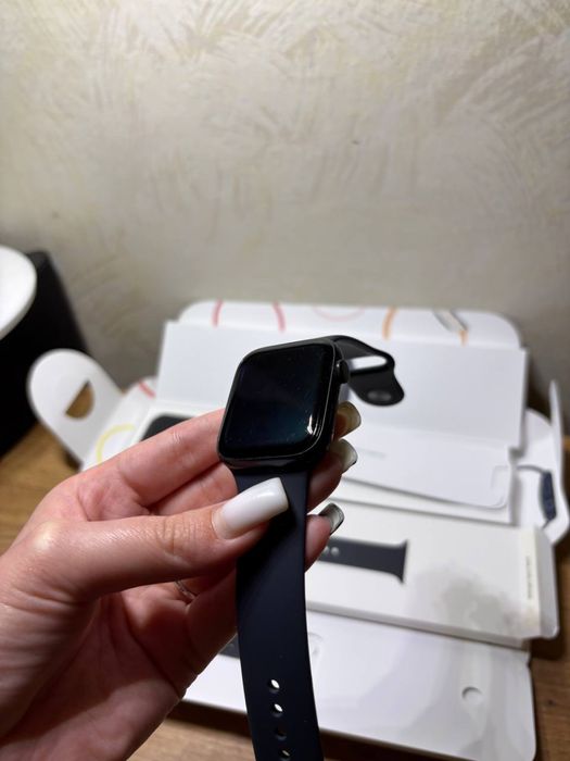 Apple Watch SE 2 44 mm акб 99 % ідеальний стан. повний комплект