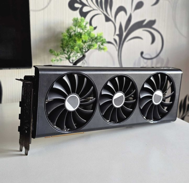 XFX AMD Radeon RX 7700 XT 12GB Пломба
