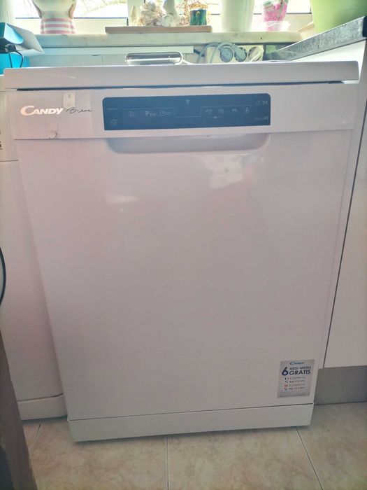 Maquina loiça Candy Brava