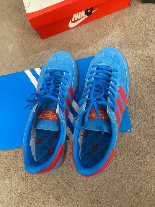 Handball Spezial blue/light red art FX5675
