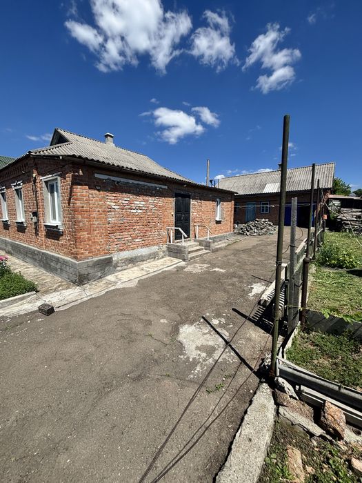 Продається будинок