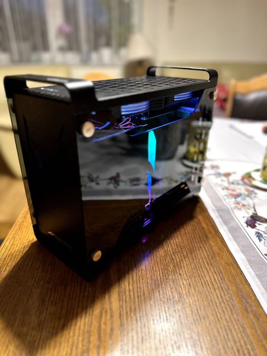 Komputer do gier ITX, Mały, wydajny i przenośny | SSD Windows 11