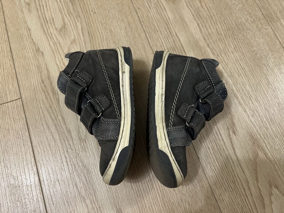 Хайтопи черевики ботинки сапоги кеди кросівки на дівчинку Lasocki 24