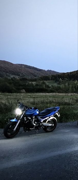 Продається  Kawasaki ZR-7