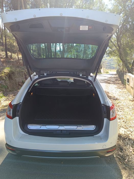 Peugeot 508 RXh Hybrid4 200cv