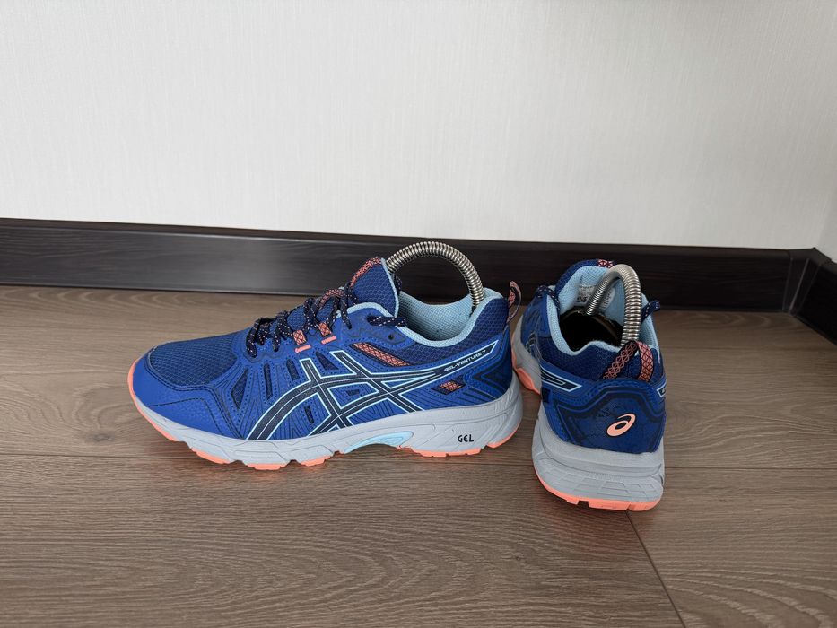 Трекінгові кросівки Asics 40-40.5 розмір