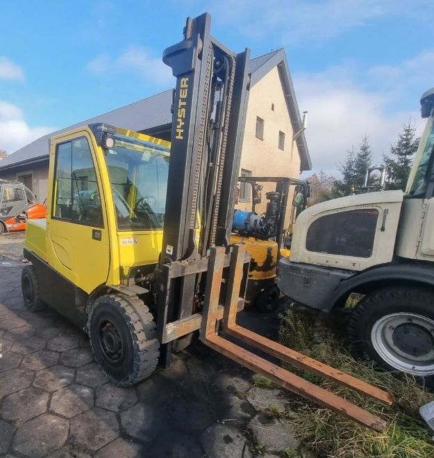 Wózek widłowy 4500 kg Hyster H4.5FT, kabina, przesuw boczny