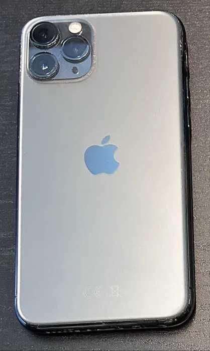 iPhone 11 Pro impecável com extras