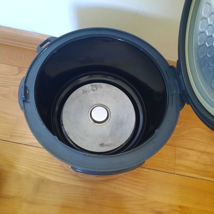 Мультиварка Elenberg