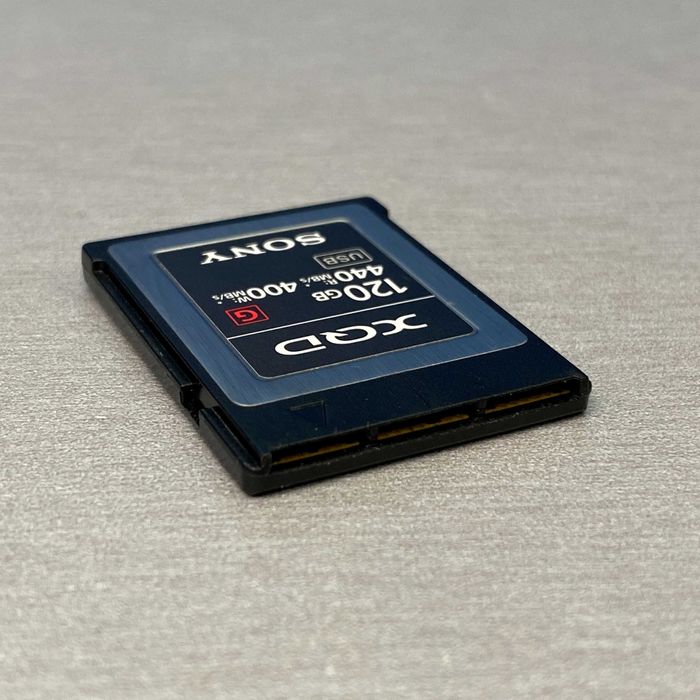 Sony XQD 120GB (440/400MB/s) + Leitor